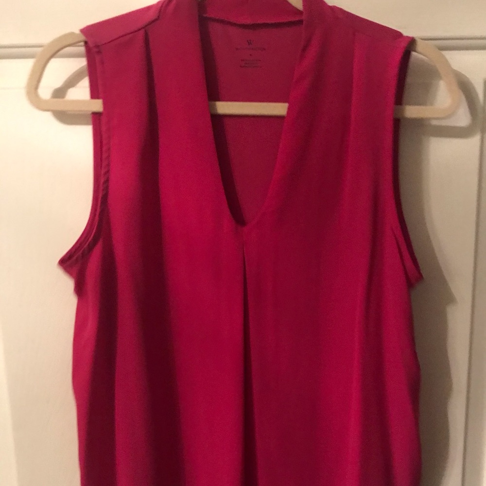 Sleeveless top
